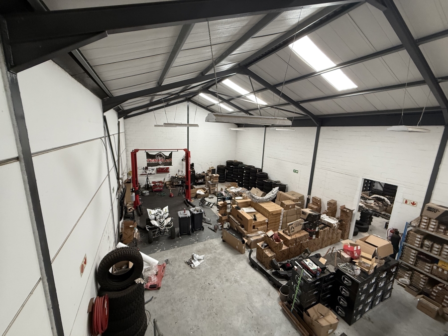 To Let commercial Property for Rent in Rivergate Western Cape